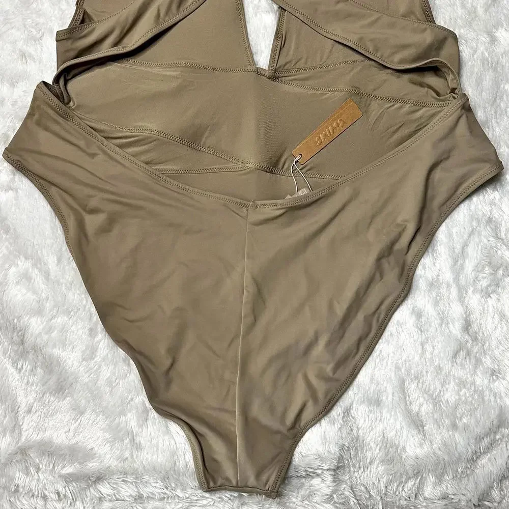 NWT Skims Swim Cut Out Plunge Monokini Swimsuit Desert Women’s 4X